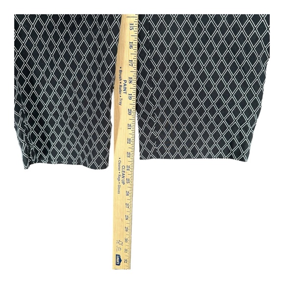 Susan Graver 14 Black White Geo Print Capri Pants Stretch Pull On Casual Career - Picture 7 of 9